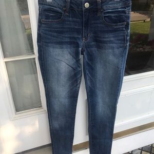 American Eagle Dark Wash Short Jeans